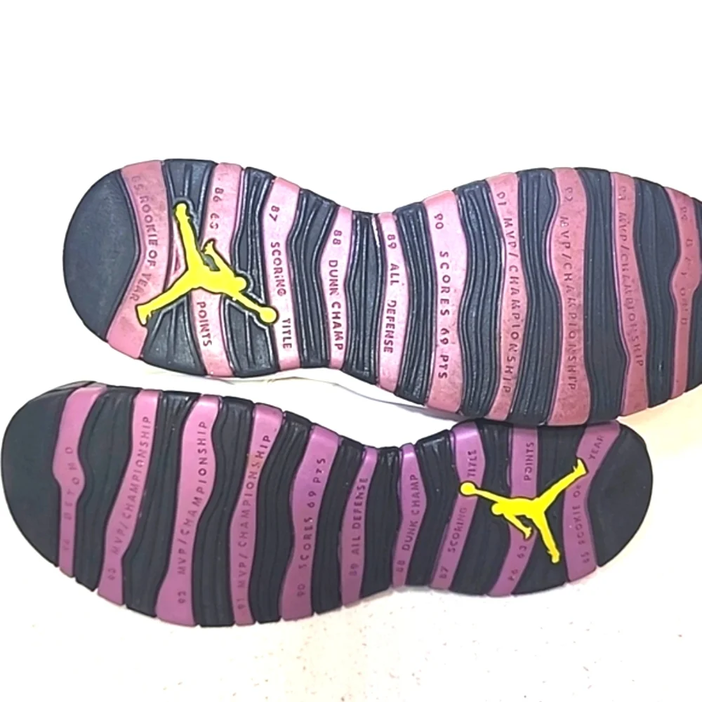 Air Jordans 10 Retro. Unisex. Size 5 Youth. Hard To Find Color Combo - Picture 6 of 16